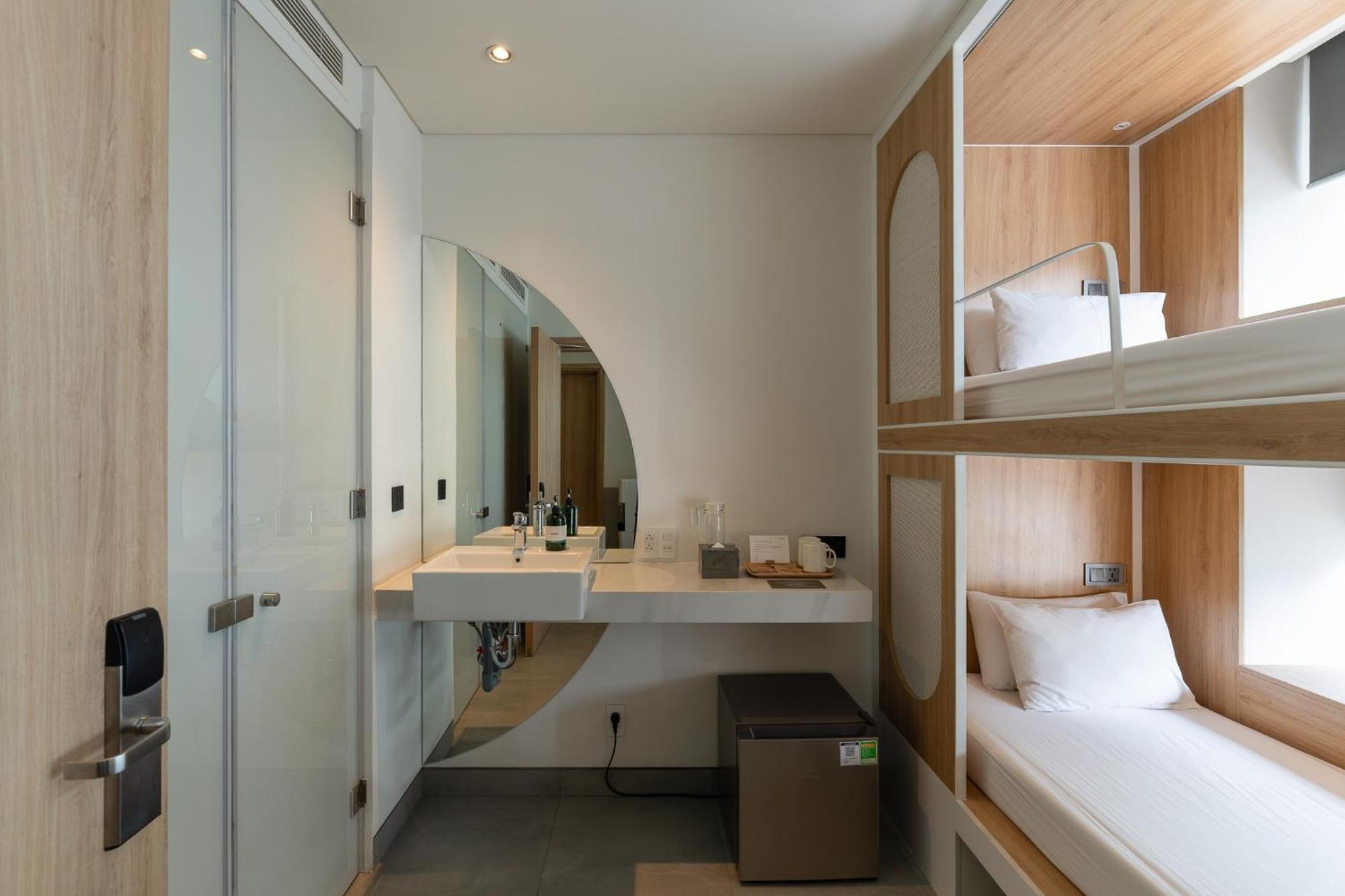 Twin Room with View
